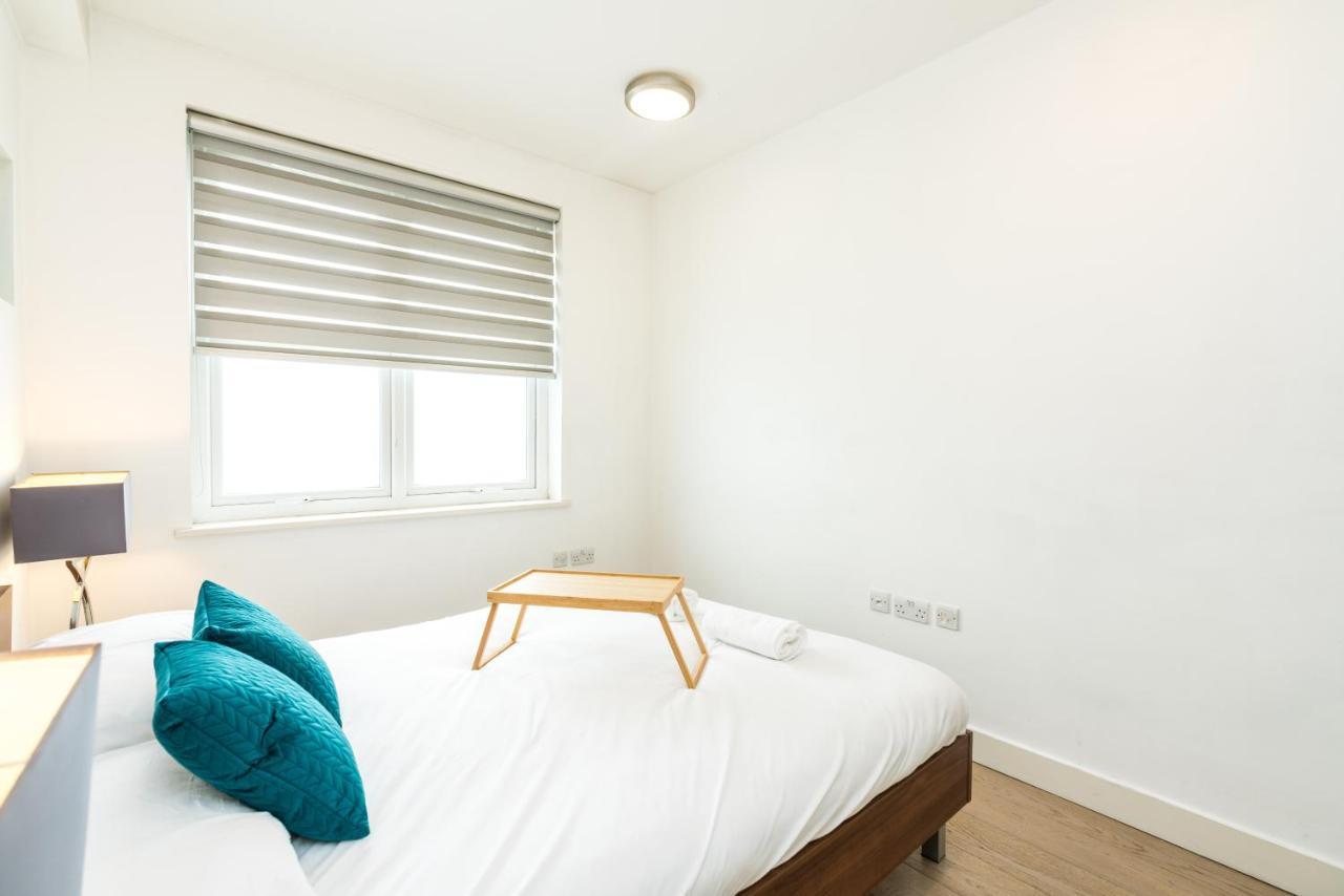 Spacious 2 Bedroom / Earls Court / Kensington ลอนดอน ภายนอก รูปภาพ