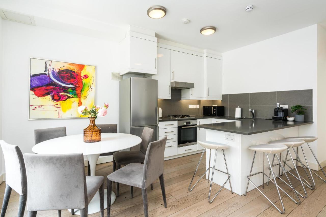 Spacious 2 Bedroom / Earls Court / Kensington ลอนดอน ภายนอก รูปภาพ